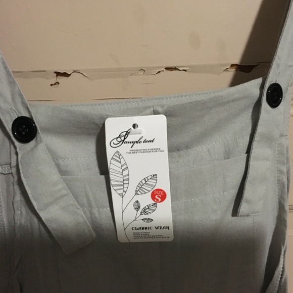 Flowy light grey jumpsuit - Picture 4 of 4